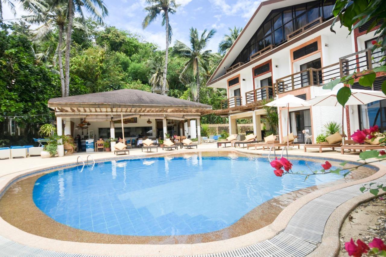 Microtel By Wyndham Boracay Balabag  Экстерьер фото