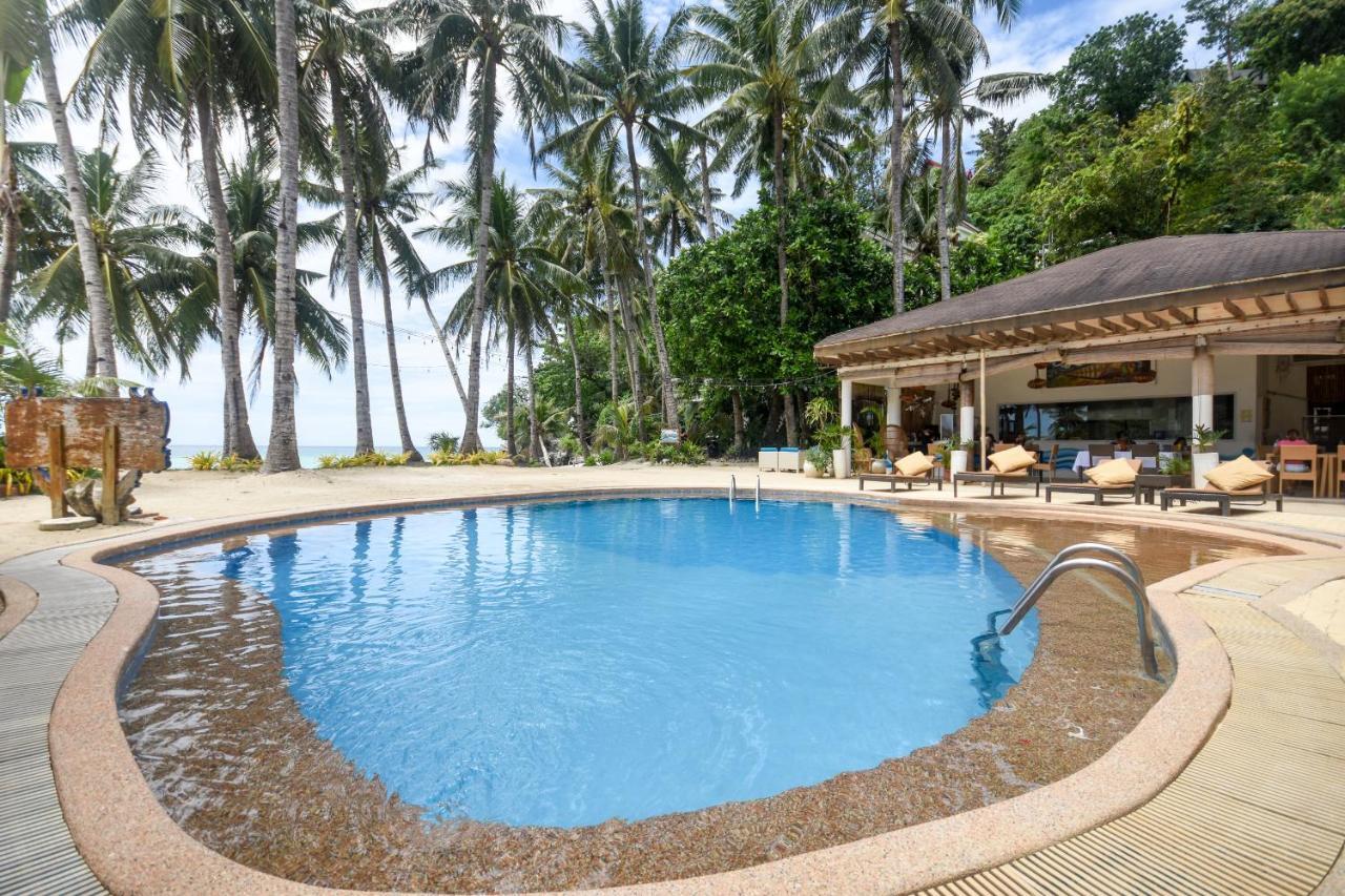 Microtel By Wyndham Boracay Balabag  Экстерьер фото