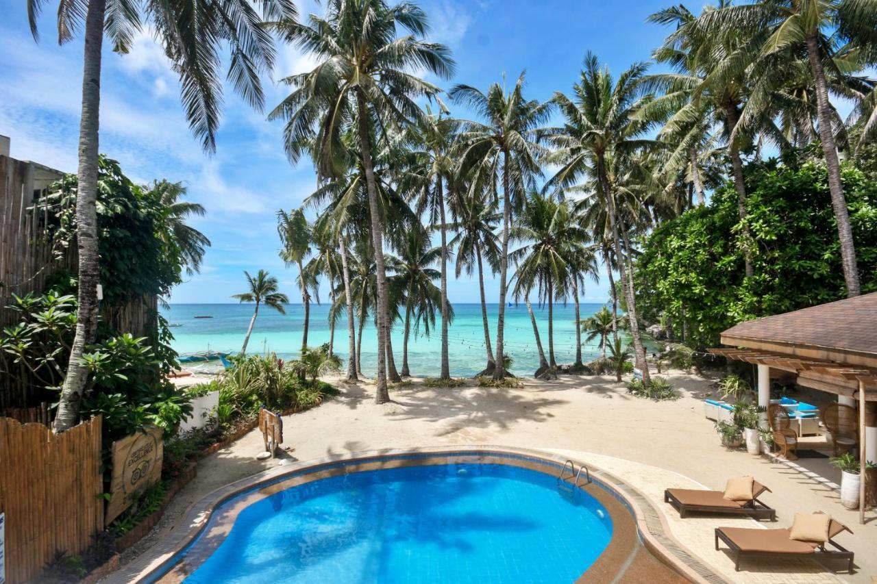 Microtel By Wyndham Boracay Balabag  Экстерьер фото