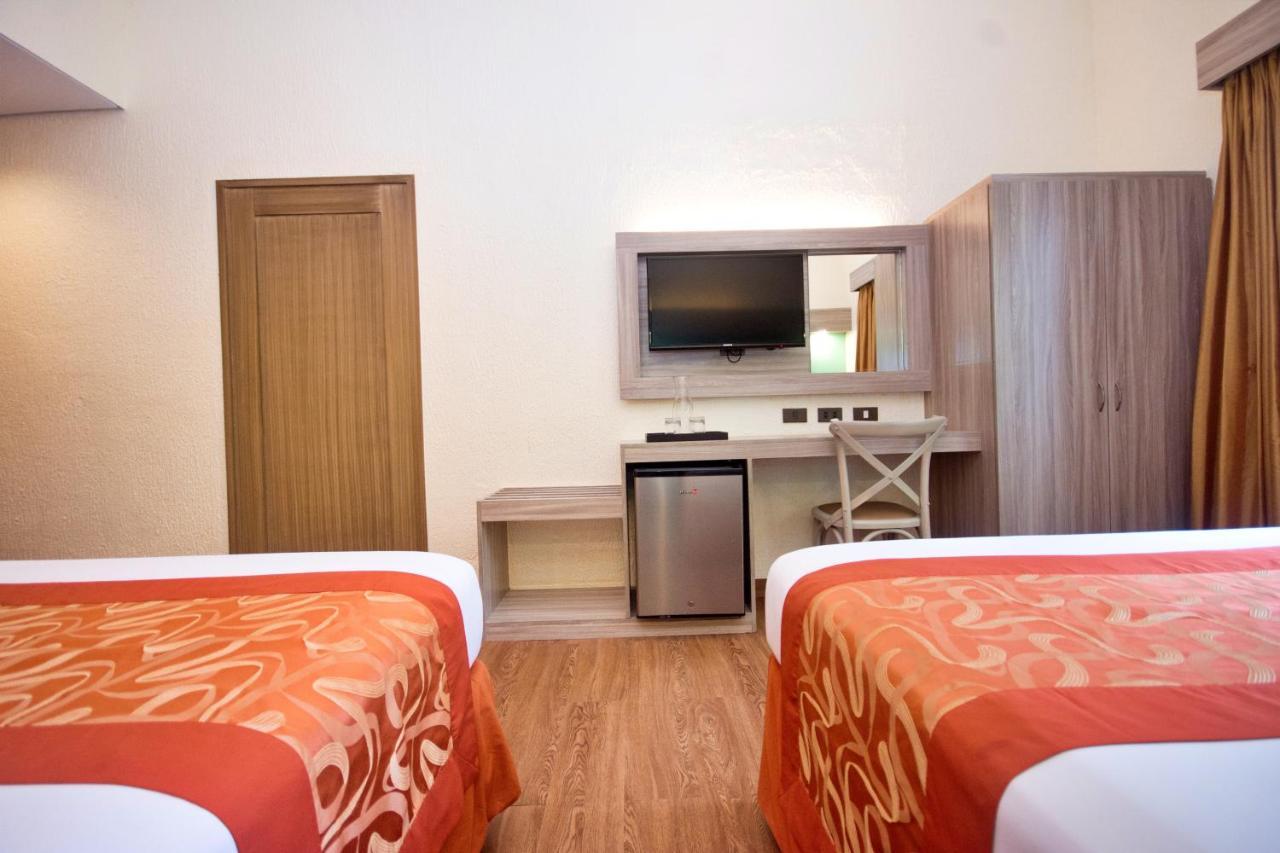 Microtel By Wyndham Boracay Balabag  Экстерьер фото