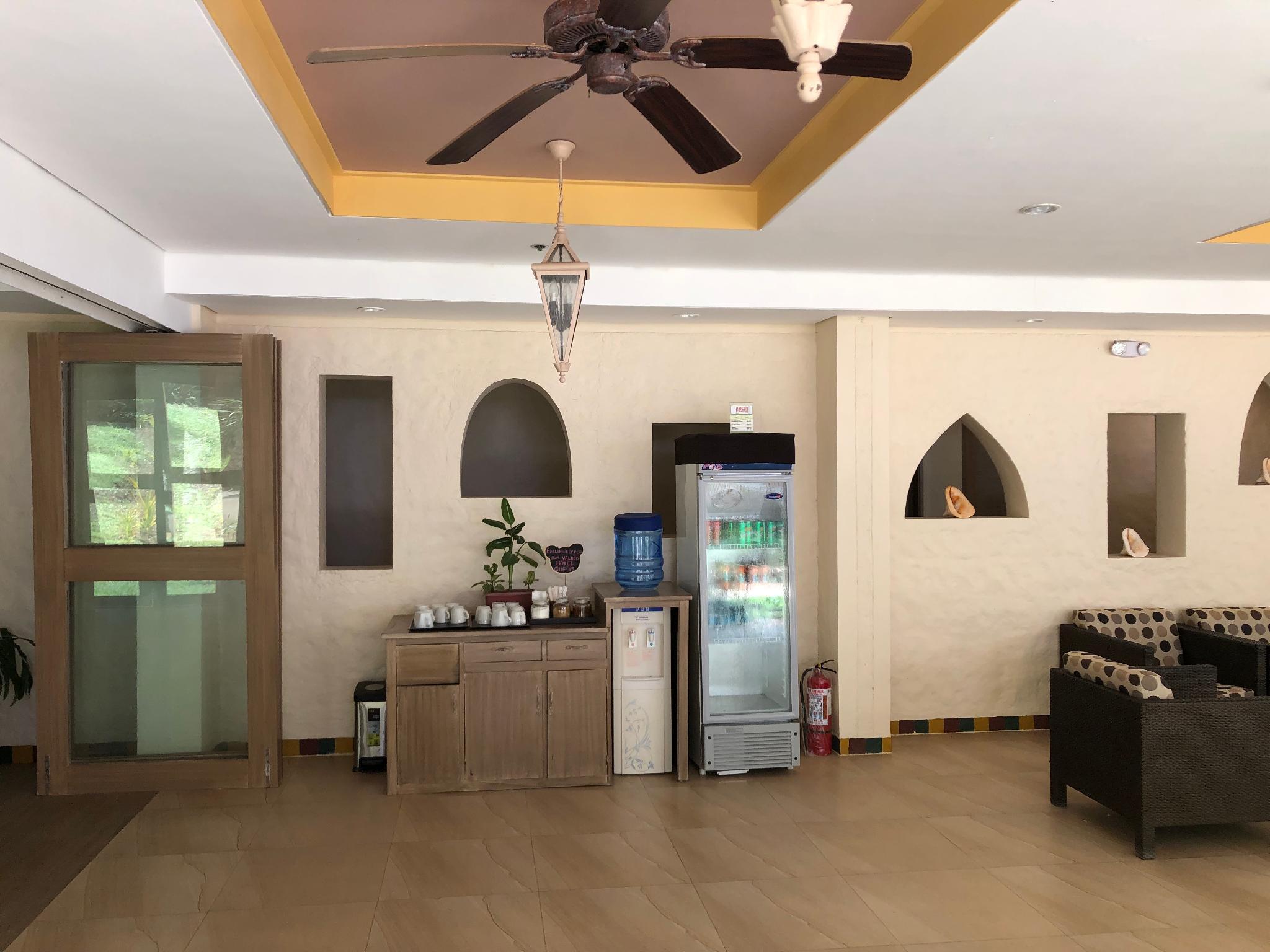 Microtel By Wyndham Boracay Balabag  Экстерьер фото