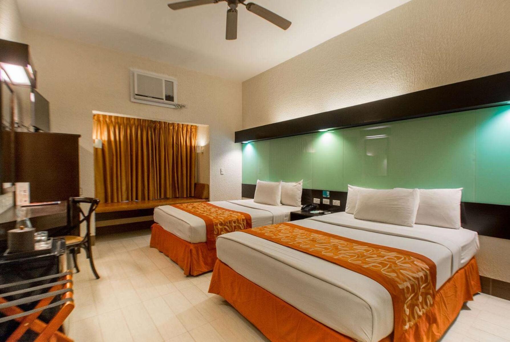 Microtel By Wyndham Boracay Balabag  Экстерьер фото
